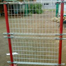 定制双圈护栏网、单双卷型护栏网与焊接网隔离栅全解析 价格、厂家、金属网选购指南